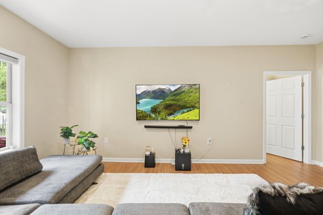 133 Windmill Pointe Cir, Hendersonville, TN 37075