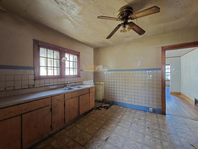 3908 25th STREET, Milwaukee, WI 53206