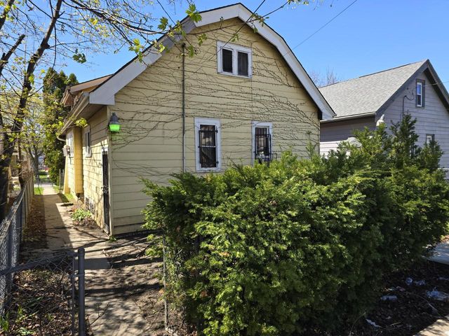 3908 25th STREET, Milwaukee, WI 53206