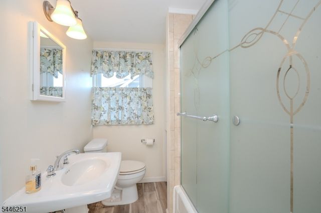 520 Winsor St, Bound Brook Boro, NJ 08805