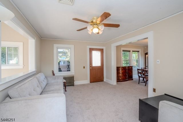 520 Winsor St, Bound Brook Boro, NJ 08805