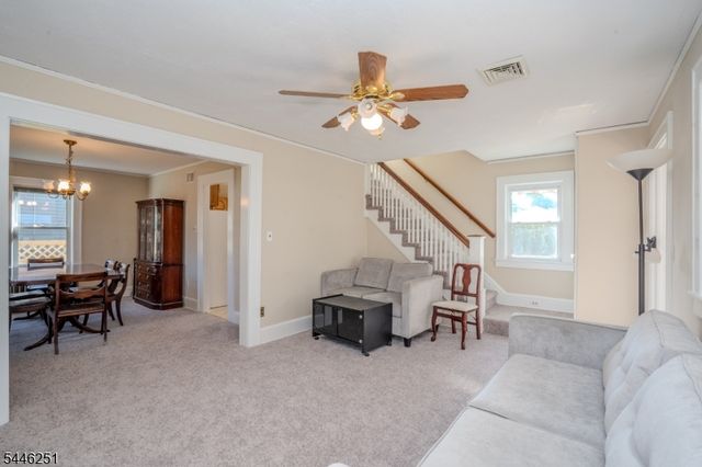 520 Winsor St, Bound Brook Boro, NJ 08805