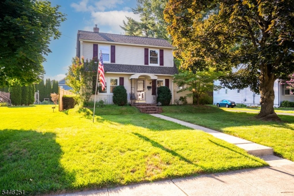 520 Winsor St, Bound Brook Boro, NJ 08805