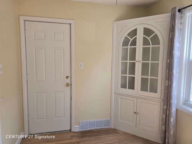 3406 Gratiot Avenue, Flint, MI 48503