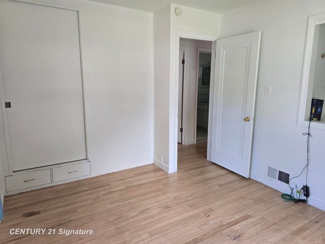 3406 Gratiot Avenue, Flint, MI 48503