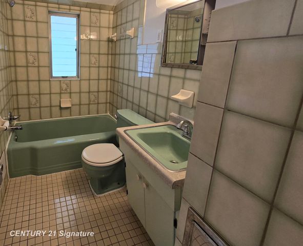 3406 Gratiot Avenue, Flint, MI 48503