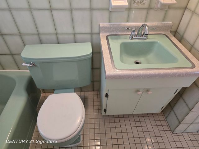 3406 Gratiot Avenue, Flint, MI 48503