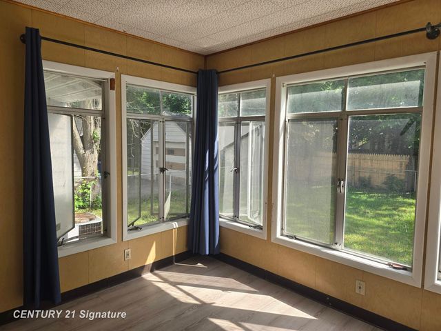 3406 Gratiot Avenue, Flint, MI 48503