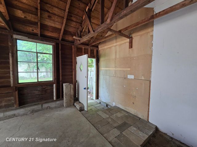 3406 Gratiot Avenue, Flint, MI 48503