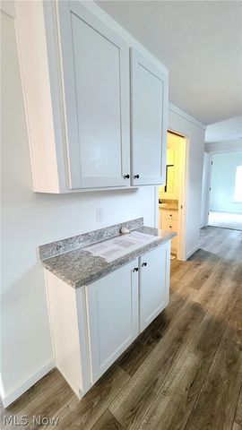 9735 Chillicothe Road 10, Kirtland, OH 44094