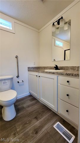 9735 Chillicothe Road 10, Kirtland, OH 44094