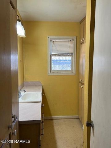 531 Chickasaw Drive, Opelousas, LA 70570