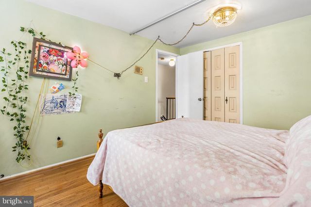 11 TEMPEST LN, Willingboro, NJ 08046