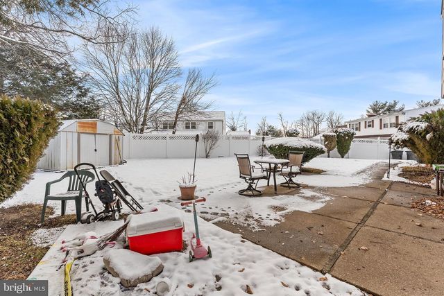 11 TEMPEST LN, Willingboro, NJ 08046