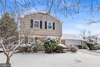 11 TEMPEST LN, Willingboro, NJ 08046