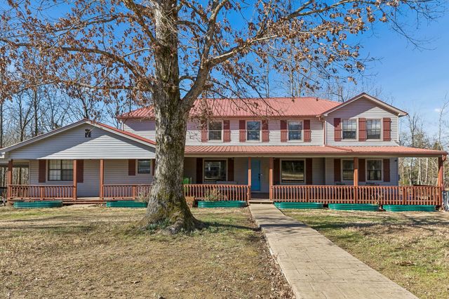 485 Lower Roans Creek Rd, Linden, TN 37096
