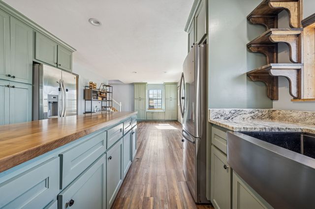 485 Lower Roans Creek Rd, Linden, TN 37096