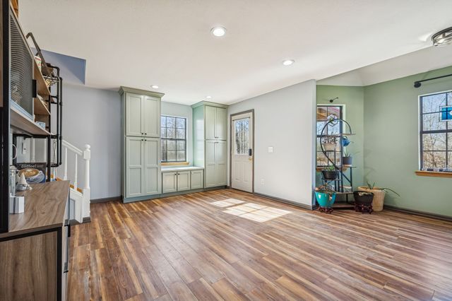 485 Lower Roans Creek Rd, Linden, TN 37096