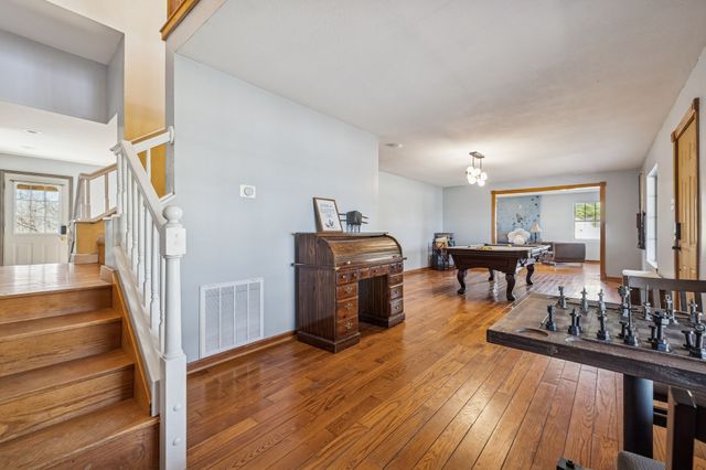 485 Lower Roans Creek Rd, Linden, TN 37096