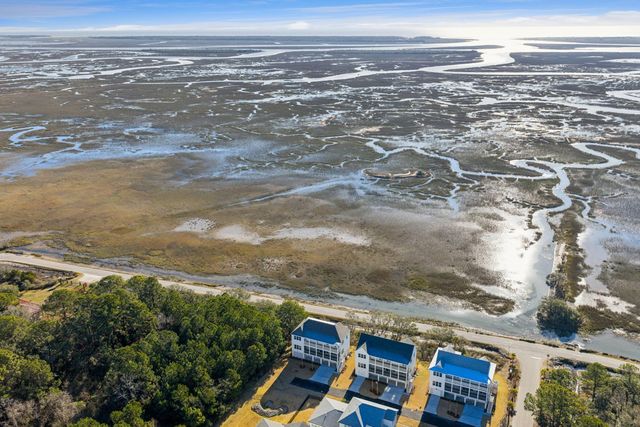 3908 Seafood Lane, Awendaw, SC 29429