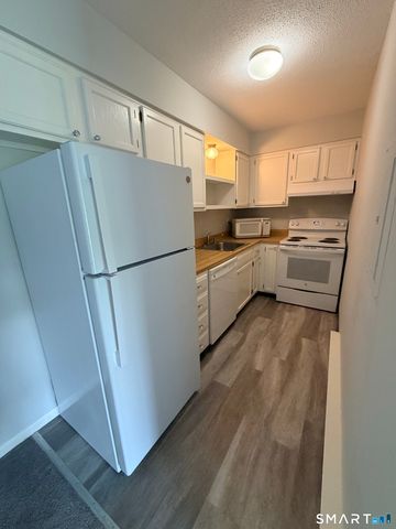 115 Short Beach Road 307, Stratford, CT 06615