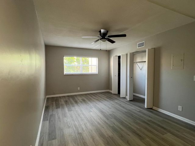 230 NE 26th Avenue 207, Boynton Beach, FL 33435