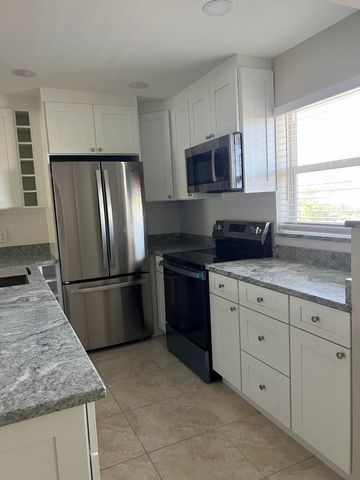 230 NE 26th Avenue 207, Boynton Beach, FL 33435