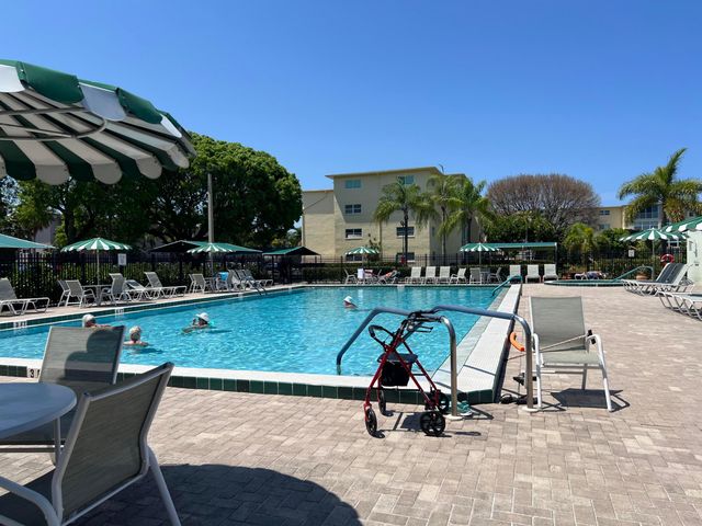 230 NE 26th Avenue 207, Boynton Beach, FL 33435