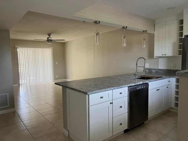 230 NE 26th Avenue 207, Boynton Beach, FL 33435