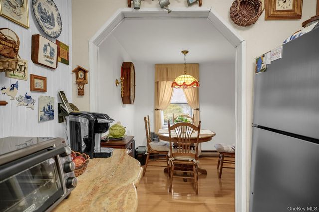 103 Wauwepex Trail, Ridge, NY 11961