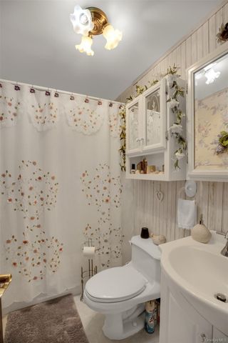 103 Wauwepex Trail, Ridge, NY 11961