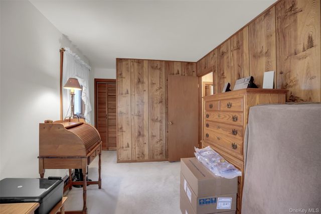 103 Wauwepex Trail, Ridge, NY 11961