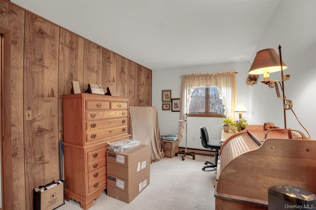 103 Wauwepex Trail, Ridge, NY 11961