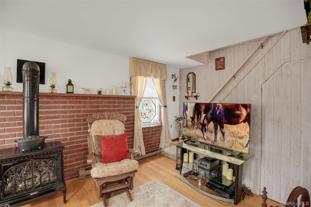 103 Wauwepex Trail, Ridge, NY 11961