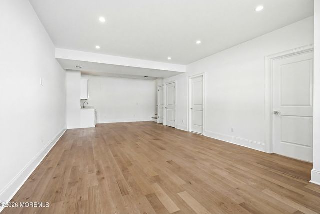 124 Eagle Way, Eatontown, NJ 07724