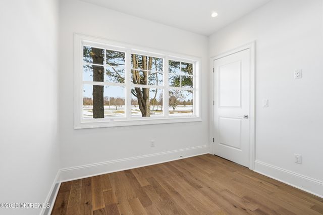 124 Eagle Way, Eatontown, NJ 07724