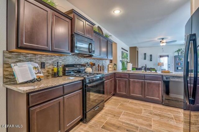7365 NORTE GRANDE Drive, El Paso, TX 79934