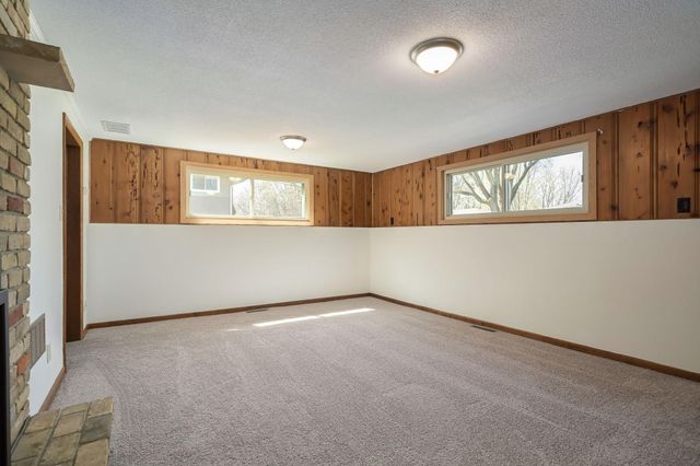 333 3rd Avenue SE, New Brighton, MN 55112