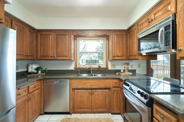 333 3rd Avenue SE, New Brighton, MN 55112