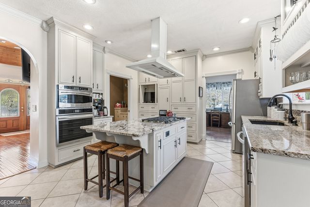 114 Shady Cove, Byron, GA 31008