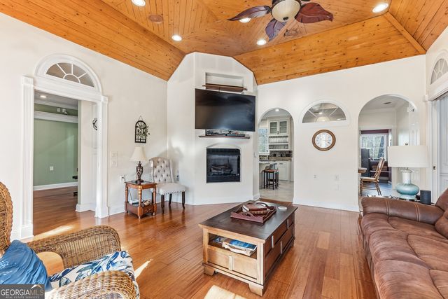 114 Shady Cove, Byron, GA 31008