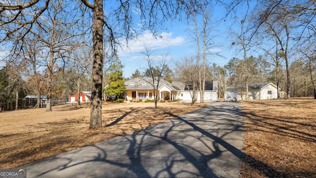114 Shady Cove, Byron, GA 31008
