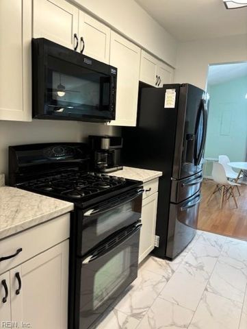 1631 Sword Dancer DR, Virginia Beach, VA 23454