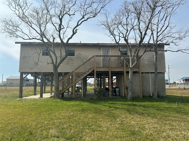 908 20th Street, Port Bolivar, TX 77650
