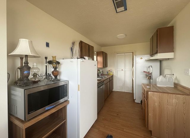 908 20th Street, Port Bolivar, TX 77650