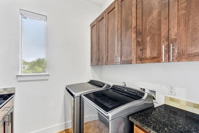 1006 Lipan TRL, Austin, TX 78733