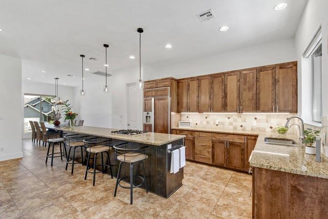 1006 Lipan TRL, Austin, TX 78733