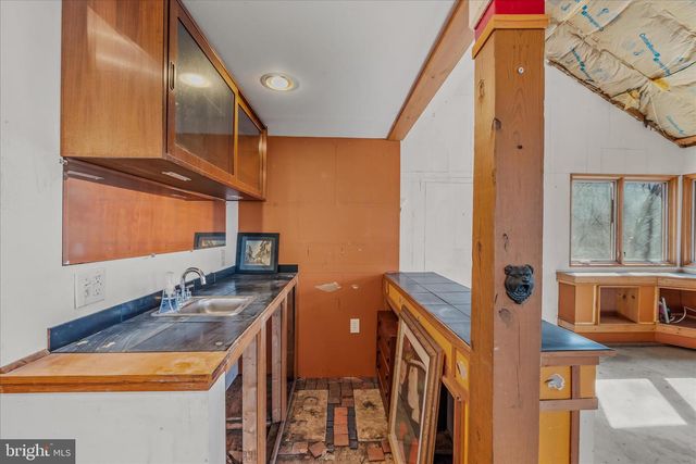 292 BIG PARK RD, Hedgesville, WV 25427