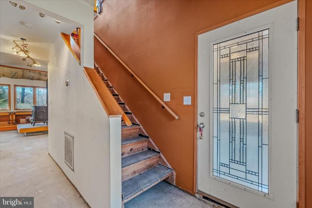 292 BIG PARK RD, Hedgesville, WV 25427