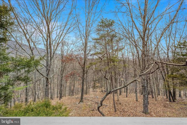 292 BIG PARK RD, Hedgesville, WV 25427